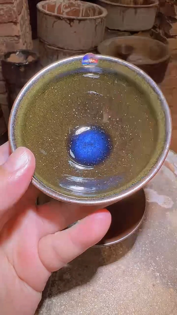 茶盏晨***！32柴烧建盏主人杯