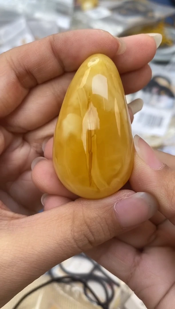 未镶嵌琥珀裸石天然琥珀蜜蜡