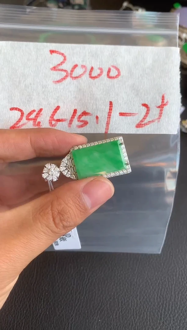 未镶嵌定制翡翠缅甸A货翡翠，拍一发一