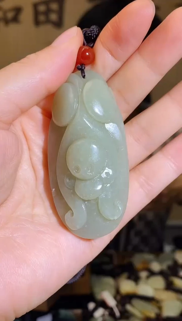 颈饰未镶嵌和田玉1