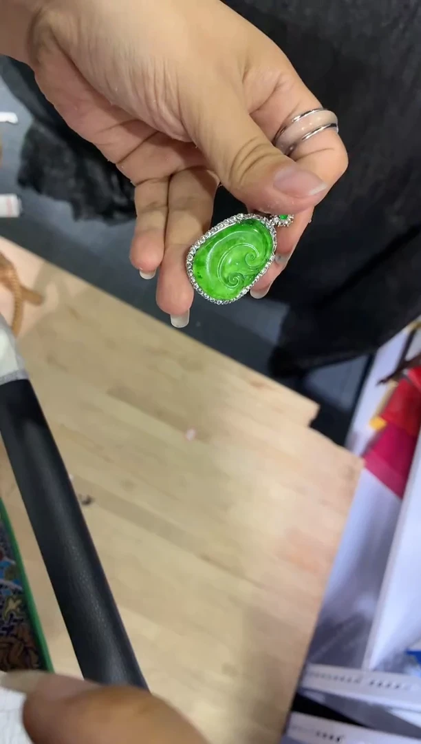 未镶嵌定制翡翠65定制翡翠-多样性发货（发其一）