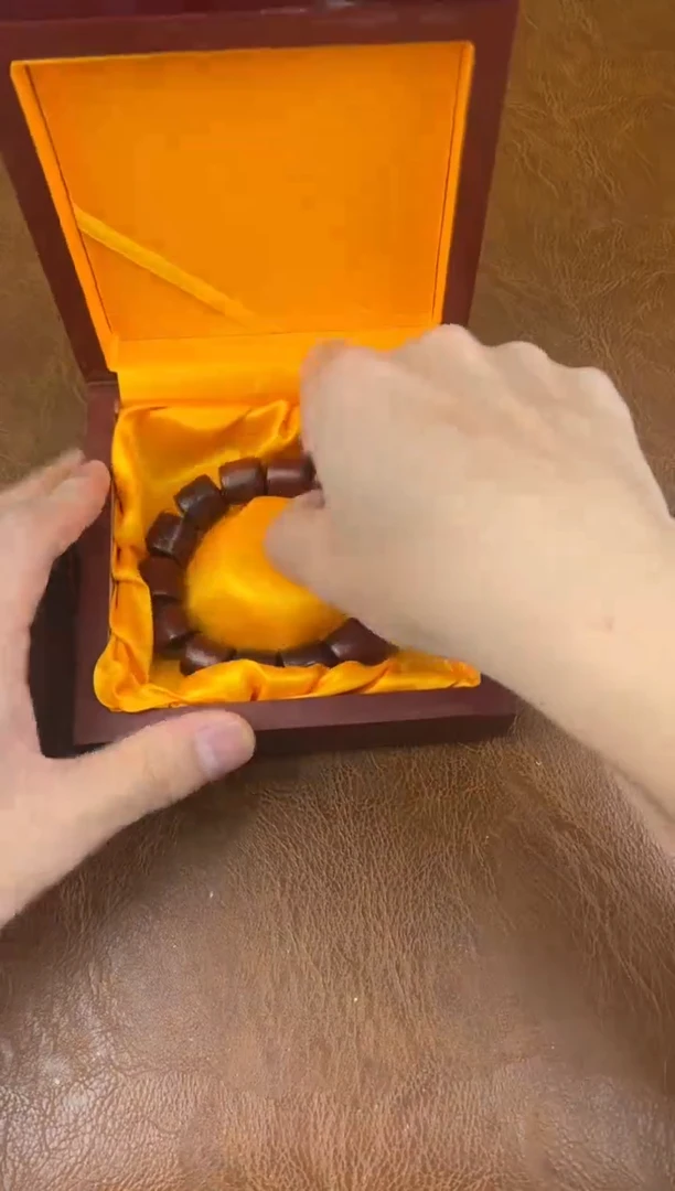 小叶紫檀桶珠商品链接@@YS975