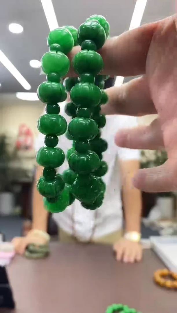 未镶嵌手链翡翠多样式发货随机发一
