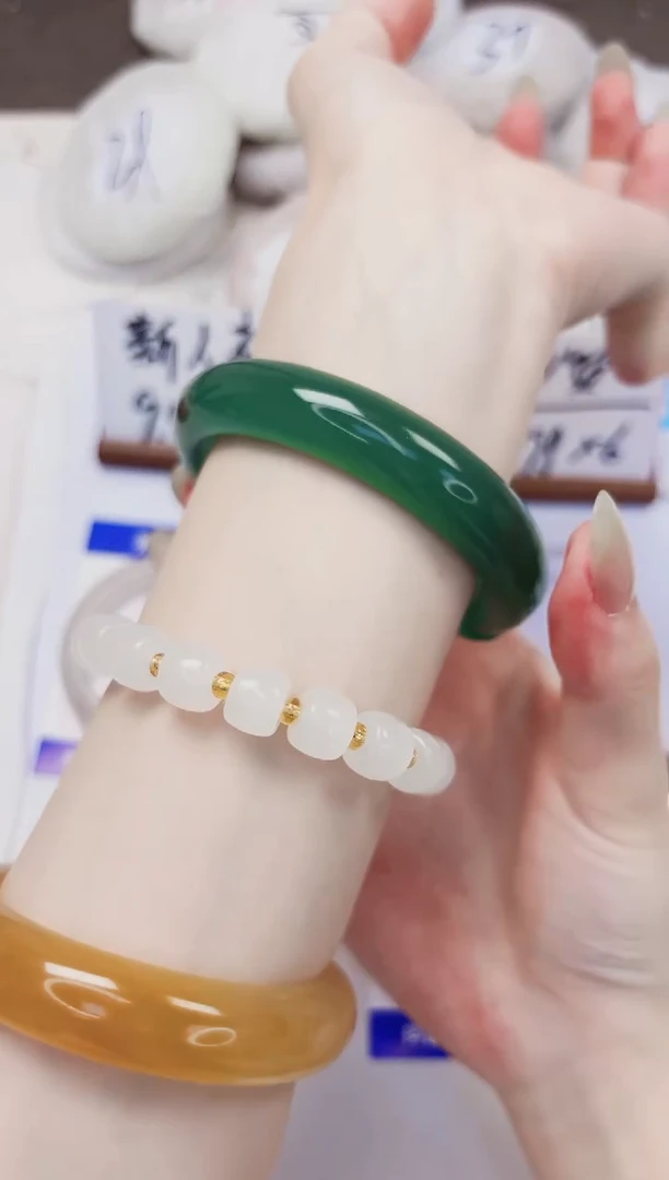 未镶嵌手镯石英质玉142-东陵玉-圈口60