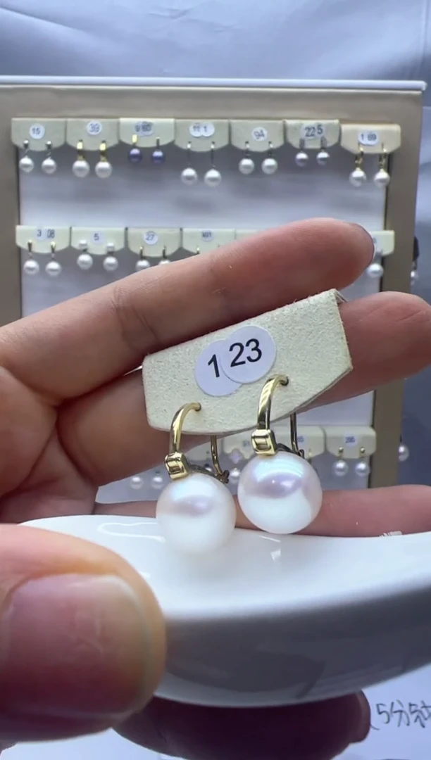【闪购商品】淡水珍珠耳饰银S925镶嵌123