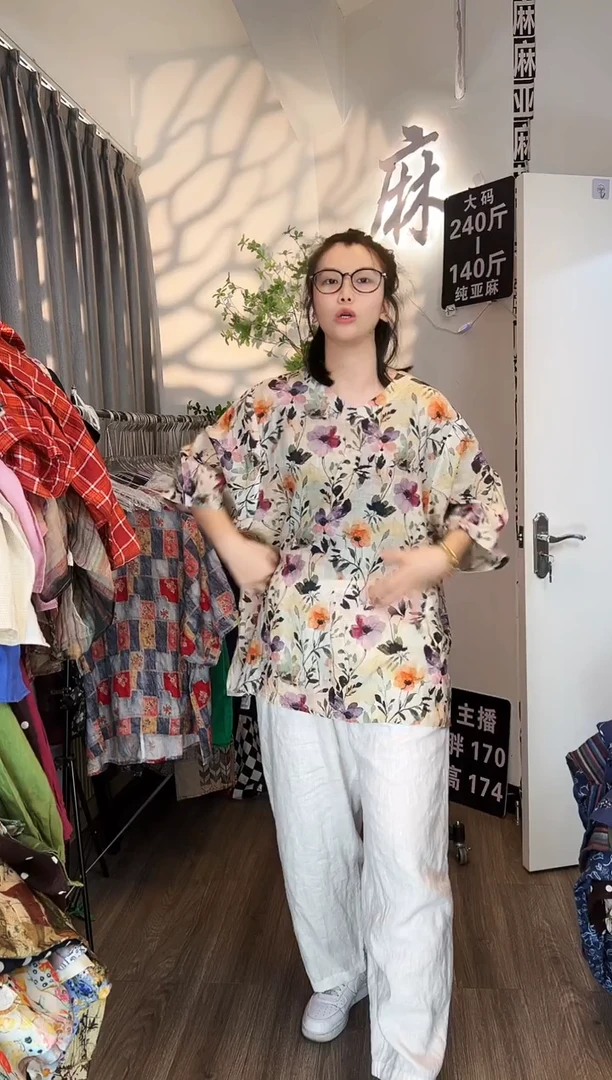 亚麻大码女装系列。