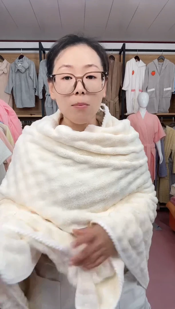 珊瑚绒泡泡绒90*170浴巾 颜色备注