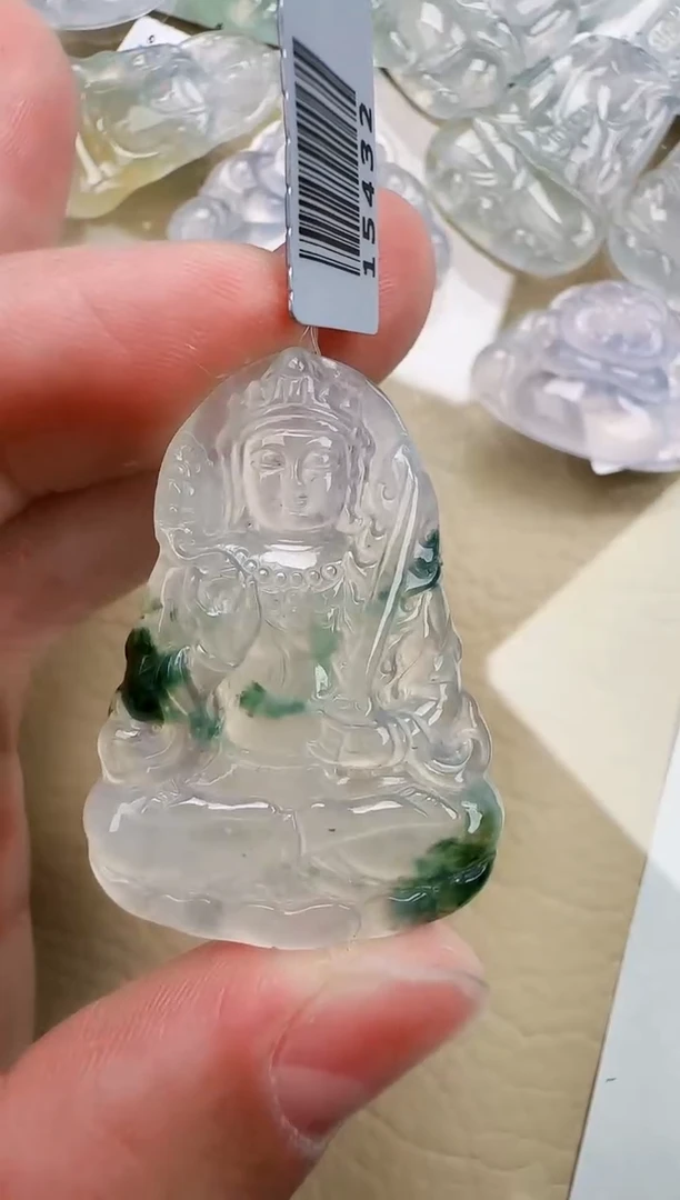 颈饰未镶嵌翡翠缅甸翡翠a货