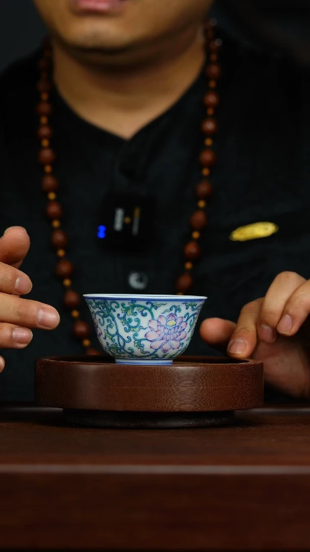 茶壶紫砂N2     青花瓷杯{珐琅彩}