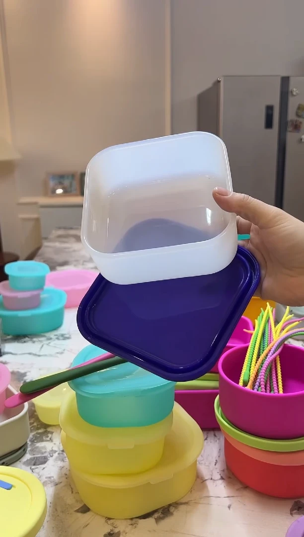 硅胶-透底深紫盖-0.7L正方盒