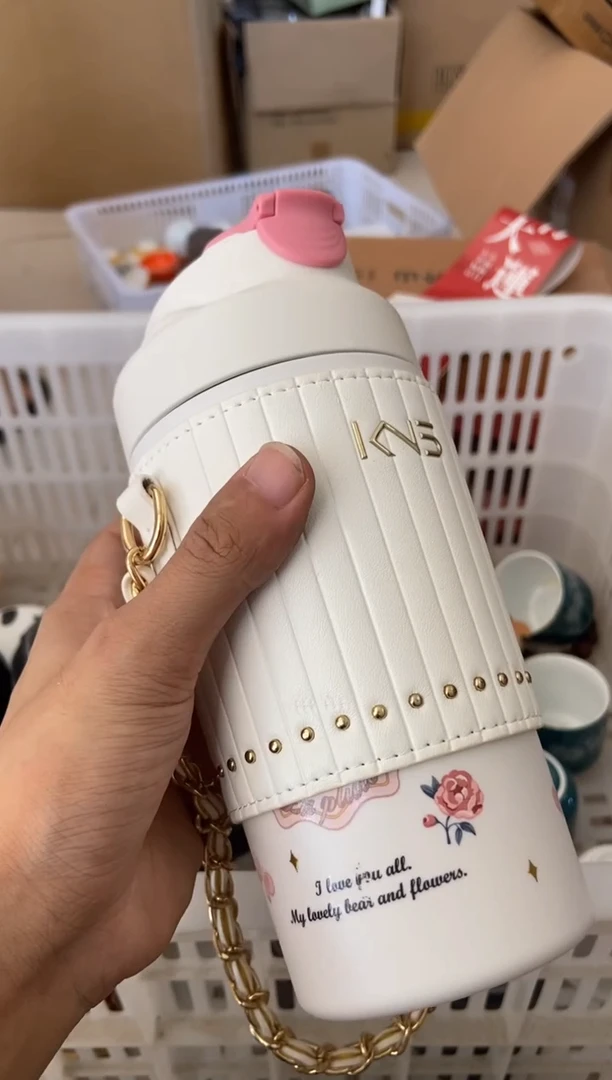 无运费险有瑕疵的摄影的产品有使用过的痕迹有点脏介意勿拍