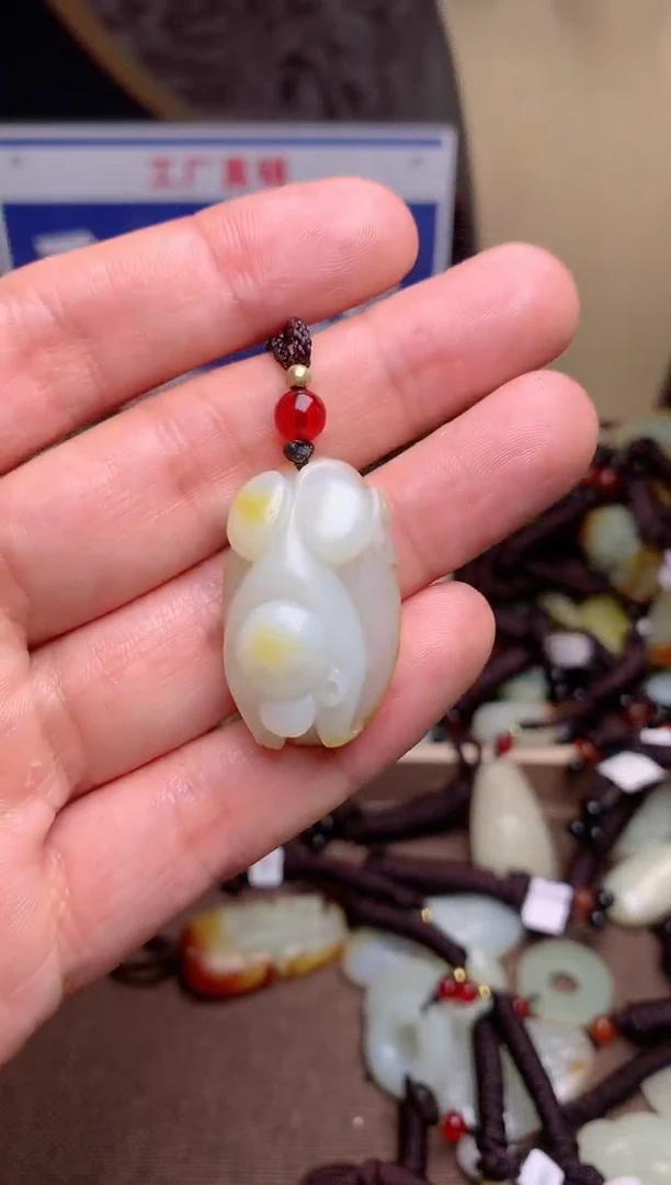 【闪购商品】和田玉颈饰未镶嵌1