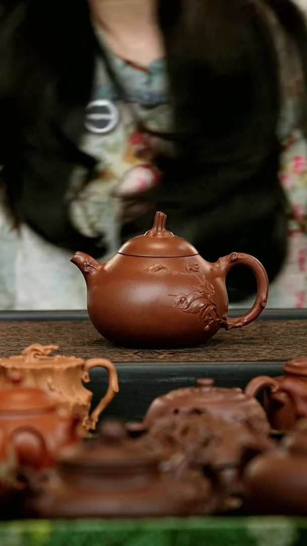 茶壶紫砂大福禄壶 一物见春