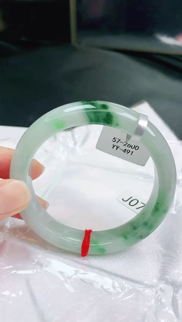 未镶嵌手镯翡翠缅甸天然A货翡翠手镯