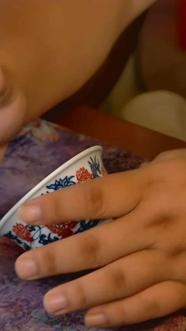 杯手工手绘杯杯很美丽