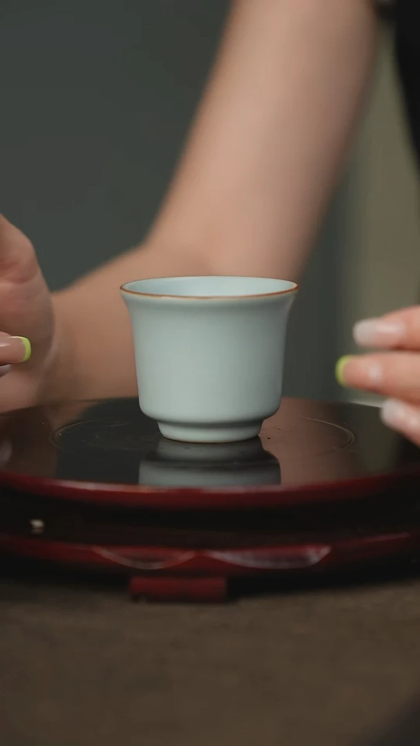 12微瑕 汝瓷 主人杯