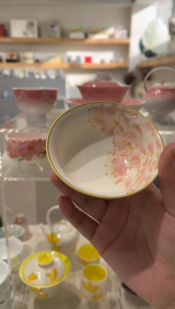 【闪购商品】手绘莲瓣 普洱主人杯