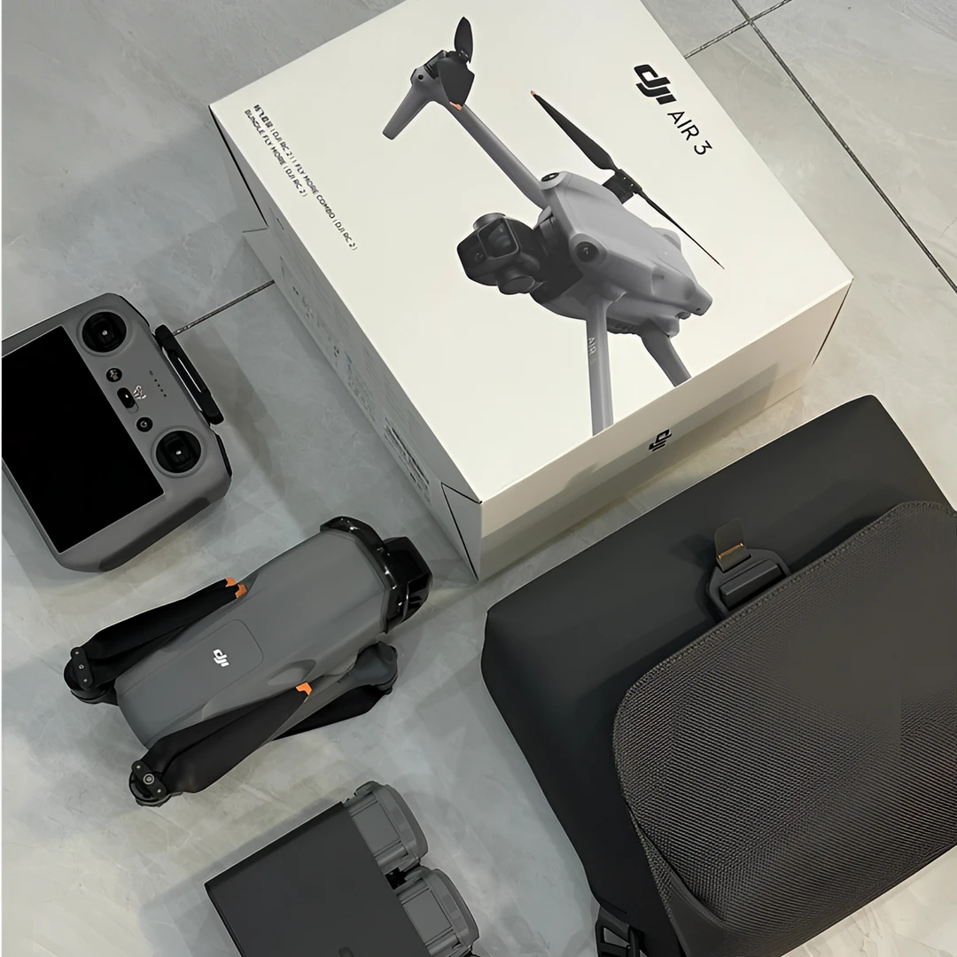 95新 DJI/大疆 Air 3 双摄航拍续航折叠科技便携高清智能航拍飞行