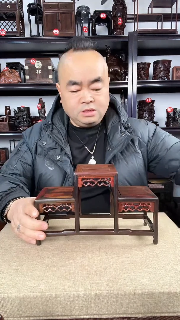 【闪购商品】木2966老李红木工艺品