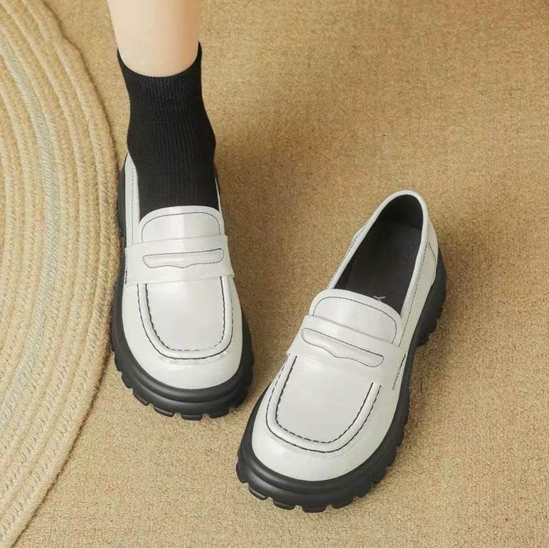 Q6301-1 米色休闲百搭单鞋新款软底小皮鞋厚底一脚蹬舒适乐福鞋