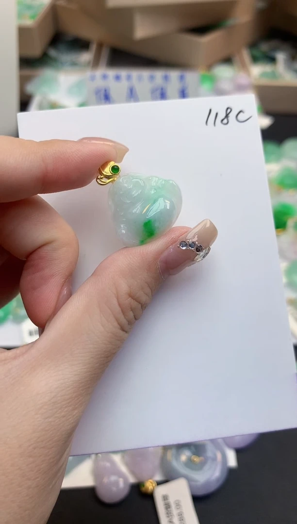 颈饰未镶嵌翡翠111111