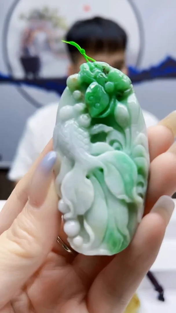 未镶嵌定制翡翠zl-毛货挂件76