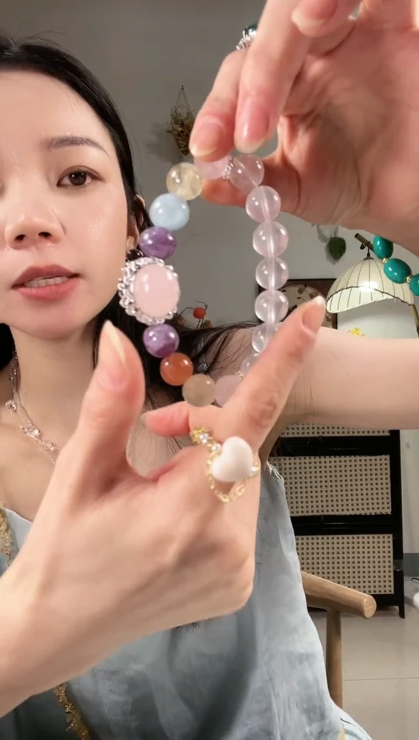 未镶嵌颈饰水晶Q916QQQQQ