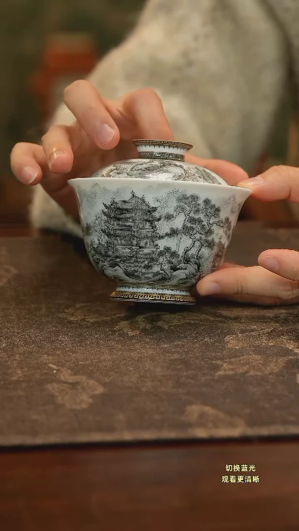 瓷兰**磊手绘滕王阁盖碗