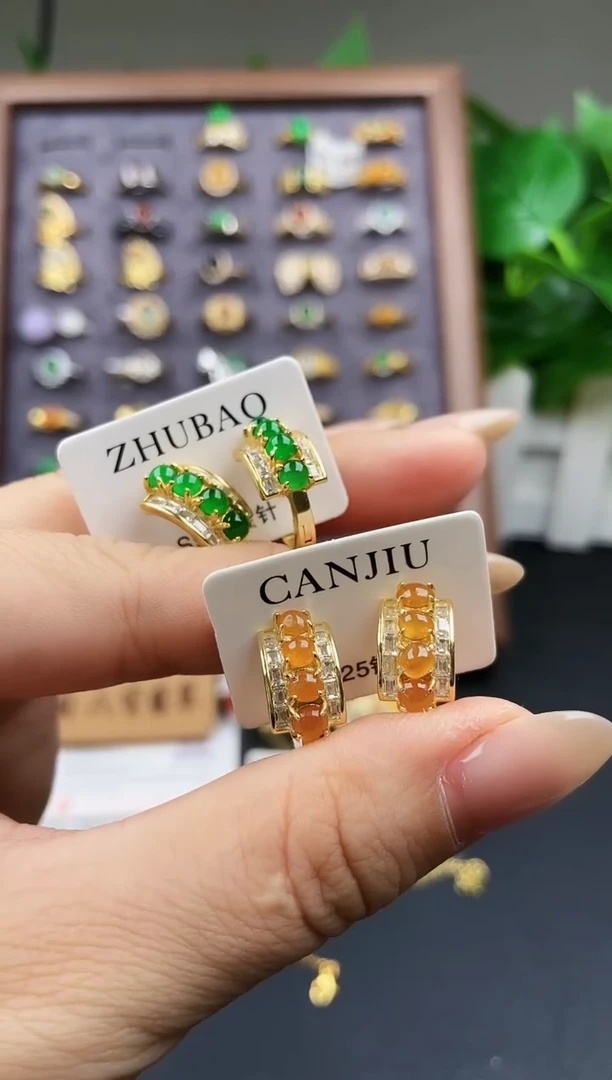 银S925镶嵌翡翠耳饰幸**果21