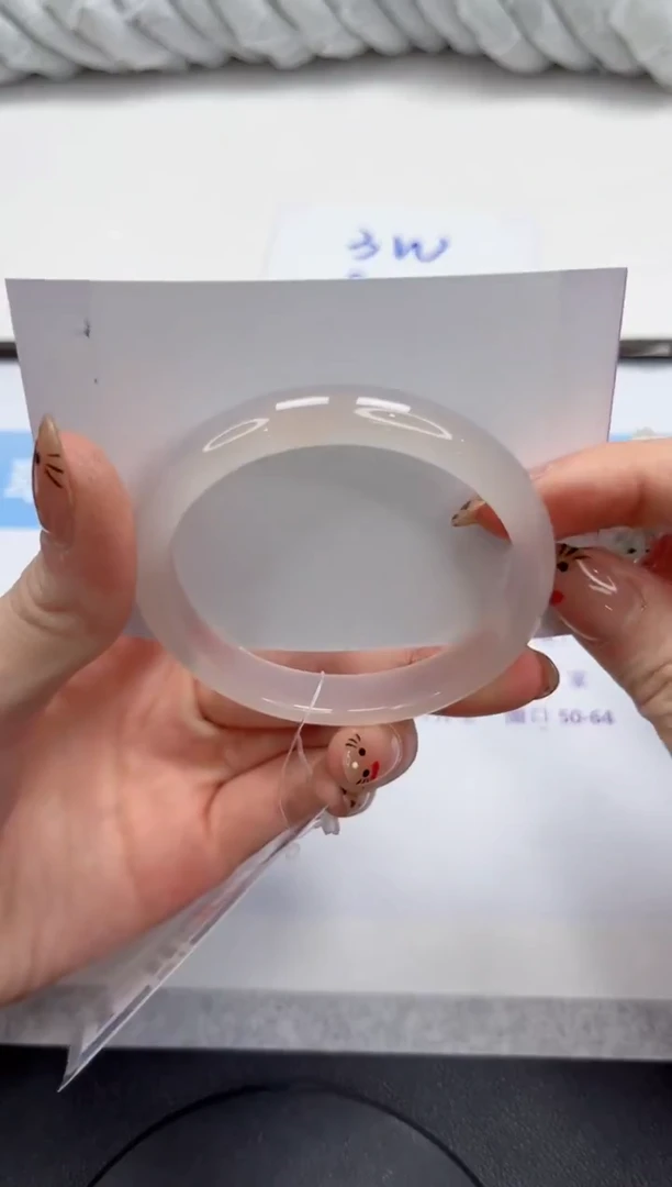 未镶嵌手镯石英质玉258-55