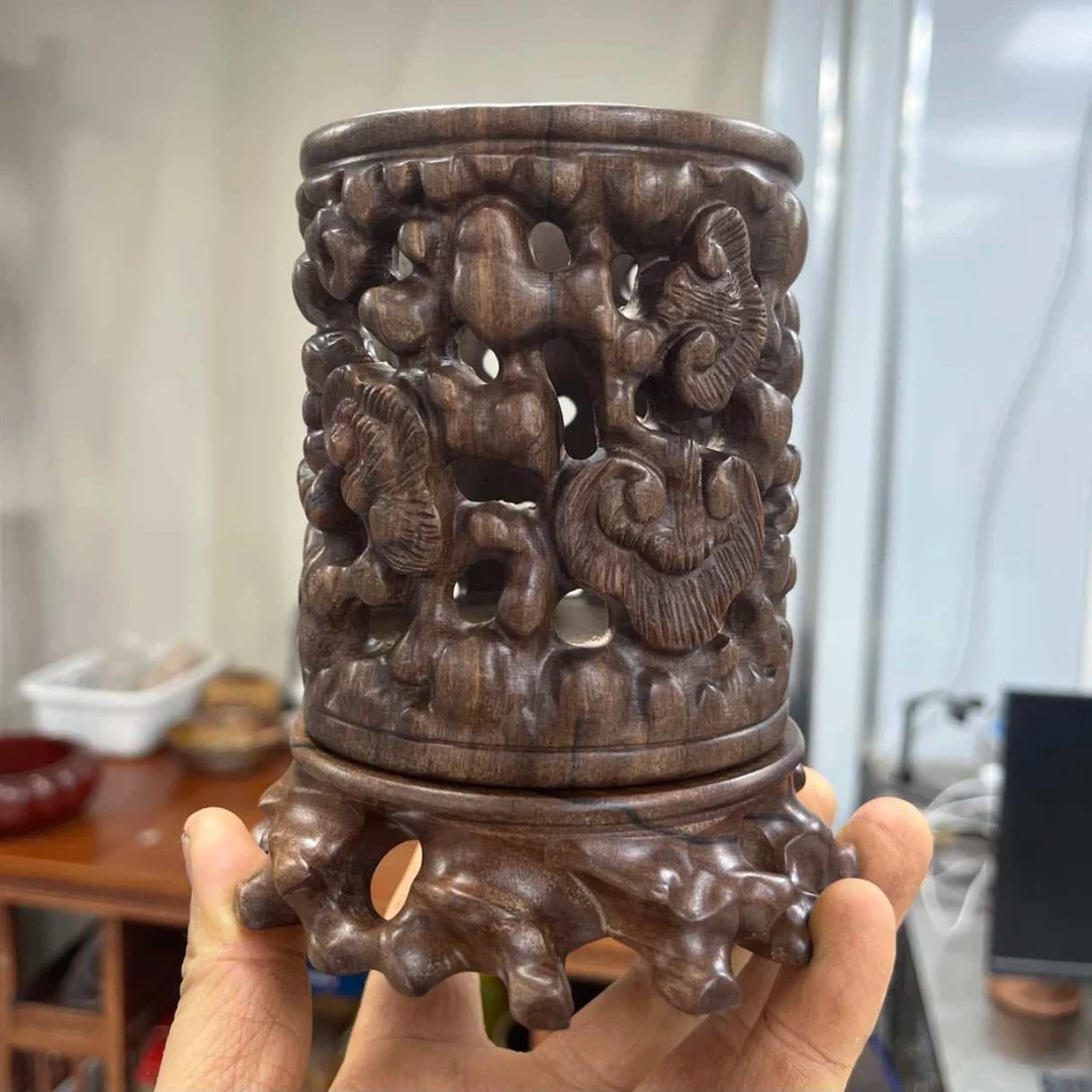 鹿天黑檀木灵芝造型镂空手工雕刻笔筒摆件