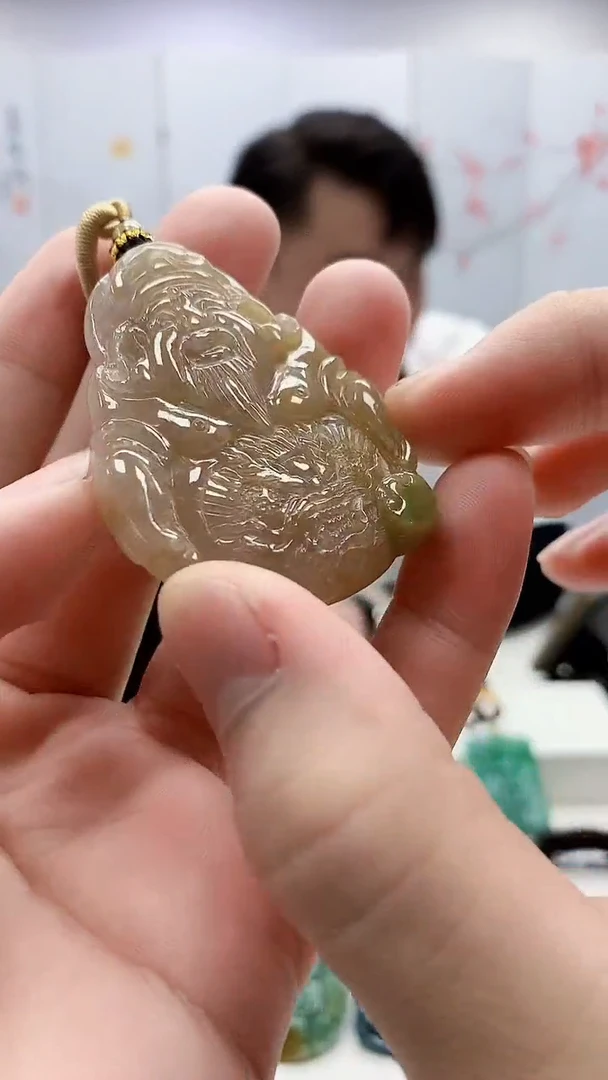 定制翡翠未镶嵌5060bb-毛货挂件9