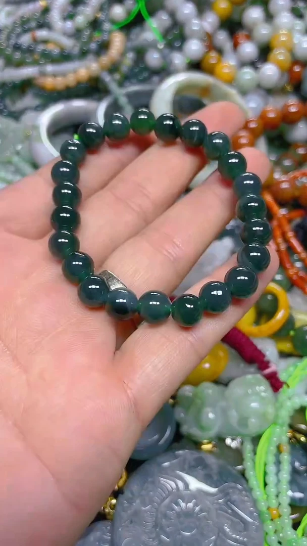 颈饰未镶嵌翡翠8mm/ C /翡翠A货，一件也是批发价