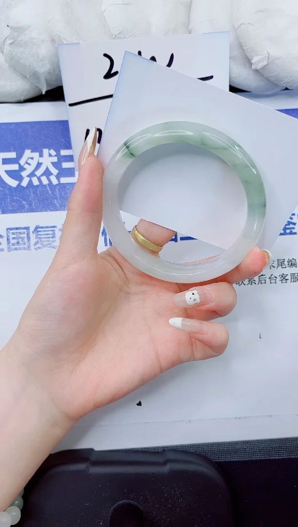 石英质玉手镯未镶嵌151-60