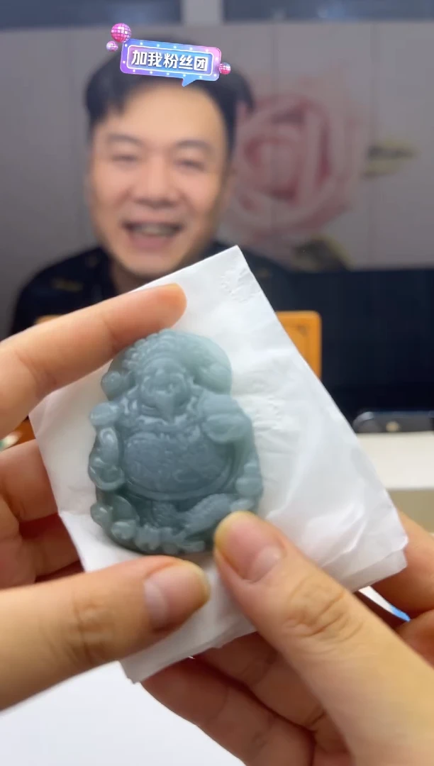 颈饰未镶嵌翡翠多样性发其中一