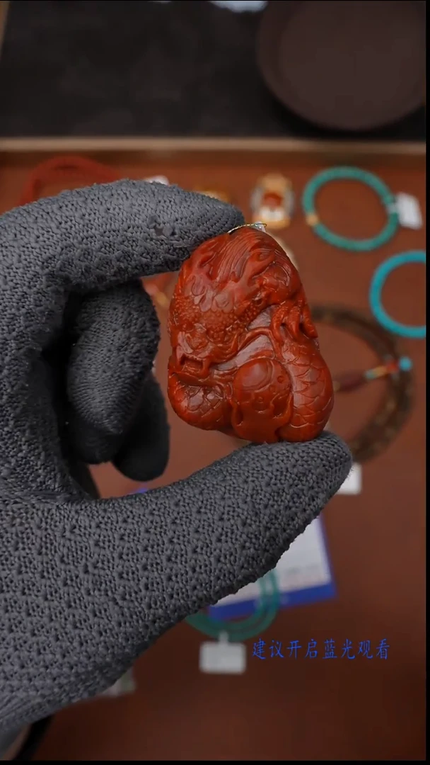 未镶嵌吊坠南红玛瑙浮****戏南红吊坠