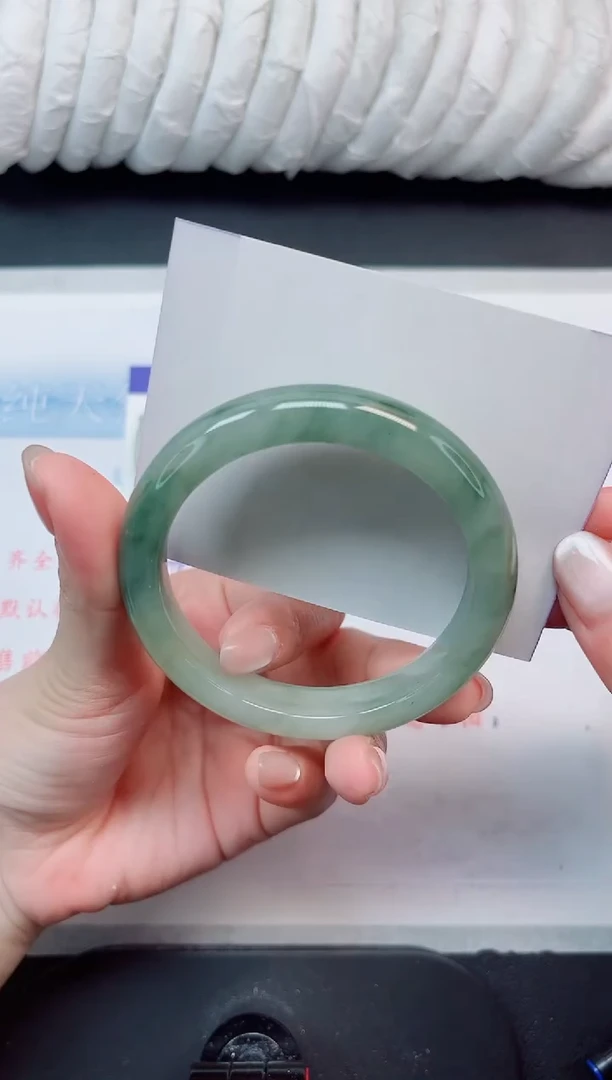 【闪购商品】石英质玉手镯未镶嵌309-55.7