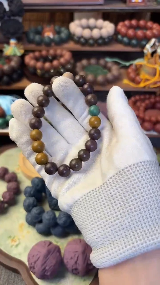 泥塑1.0多宝手串一条