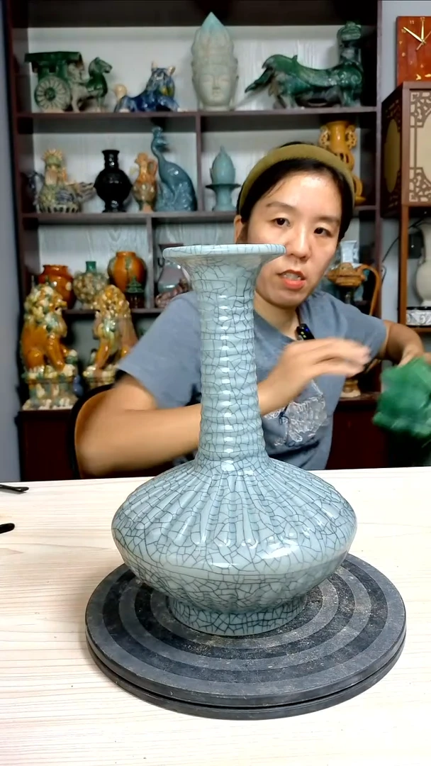 经典精美复古风格瓷器