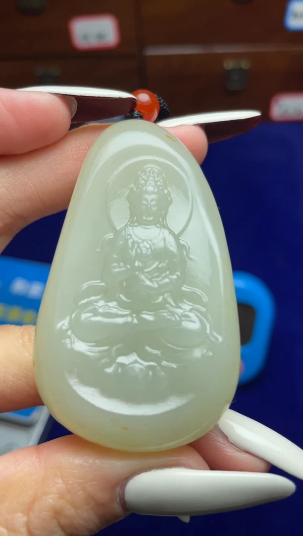 未镶嵌和田玉挂件墨**年和田玉