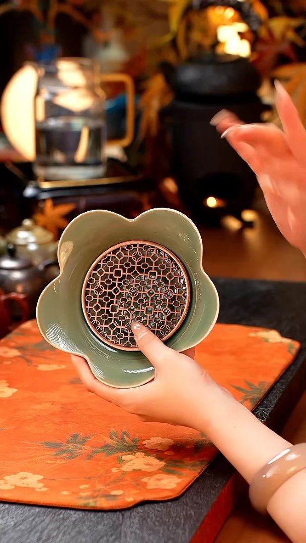 暗香疏影/青瓷花语壶承