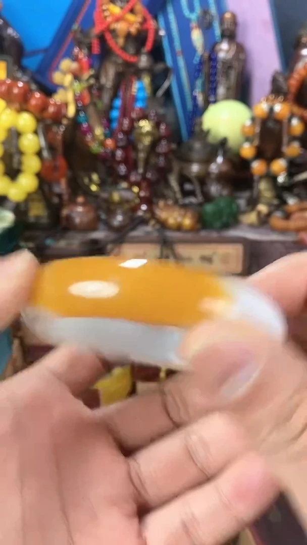 【闪购商品】和田玉（糖玉）挂件未镶嵌猪妹精品链接摆件