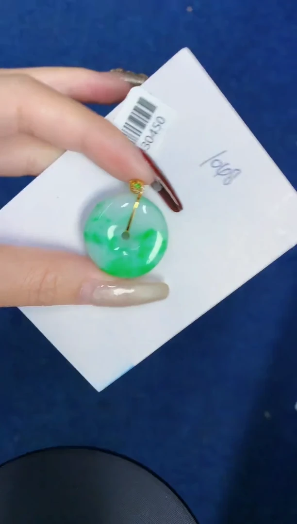 【闪购商品】翡翠颈饰18K金镶嵌00000000000