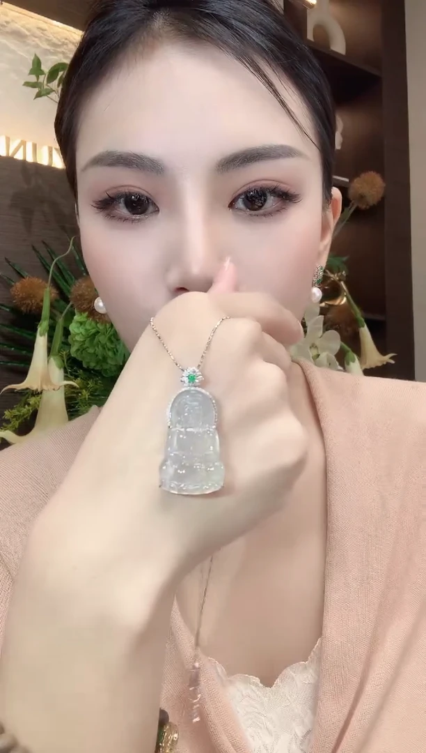 吊坠(不含链)18K金镶嵌翡翠A60