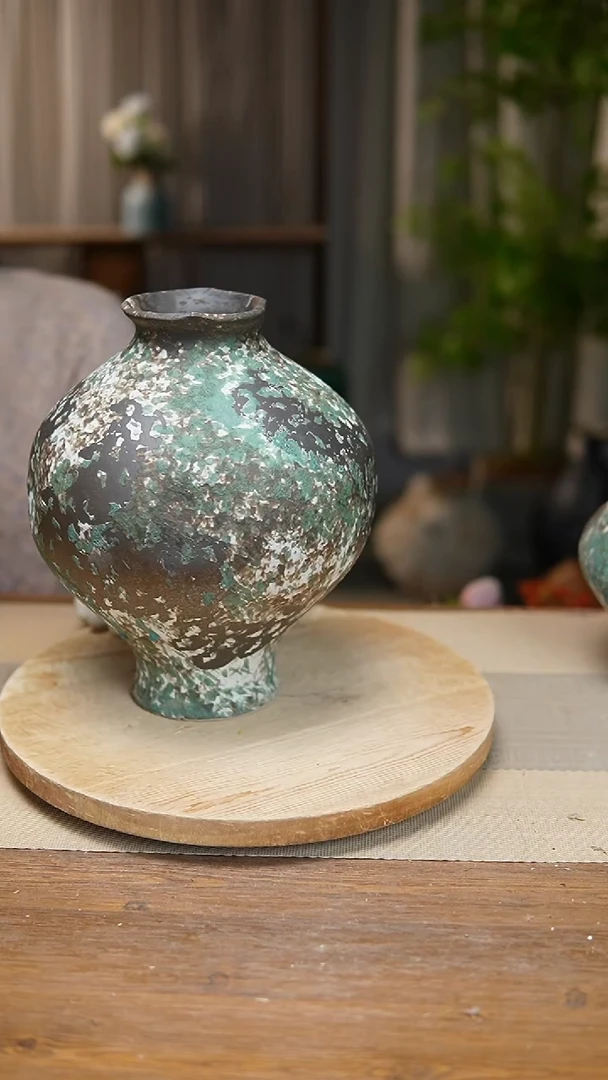 【闪购商品】陶瓷  花器涂鸦绿灯笼