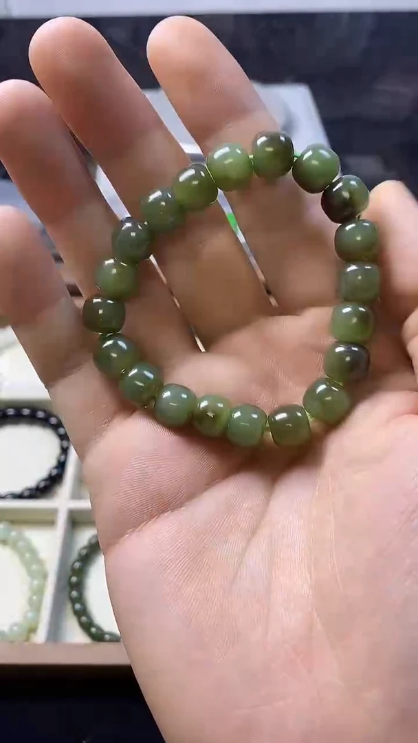 未镶嵌手串和田玉主播推荐！！