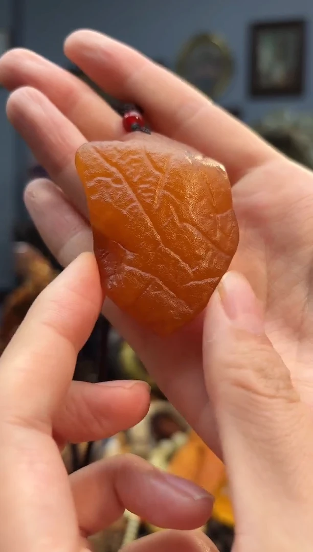 琥珀颈饰未镶嵌吊坠