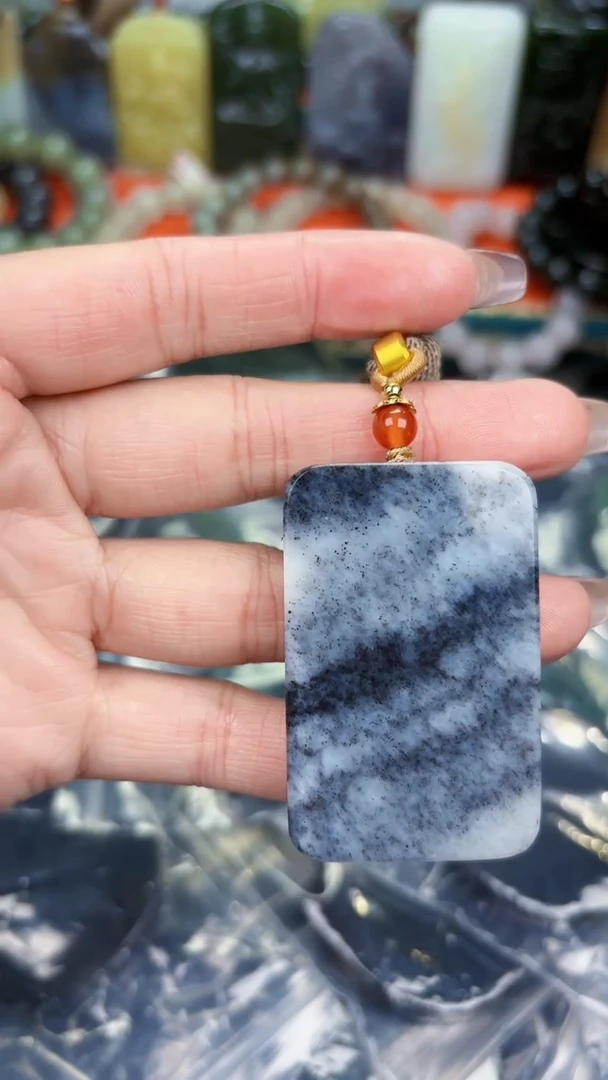 颈饰未镶嵌和田玉和田玉