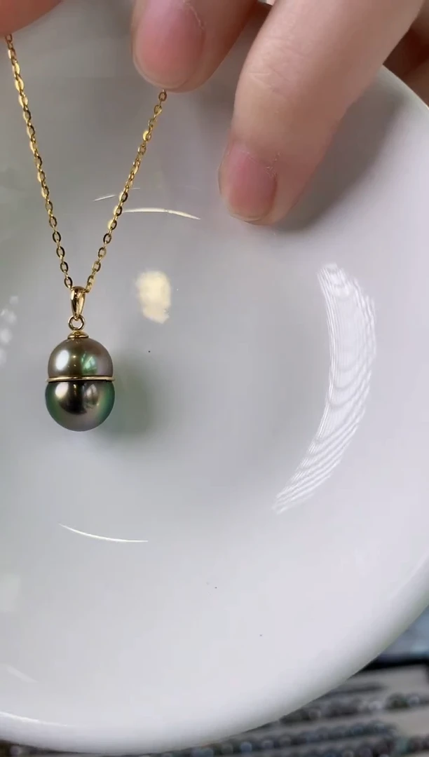 【闪购商品】海水珍珠吊坠(赠链)18K金镶嵌9-10大溪地黑珍珠吊坠