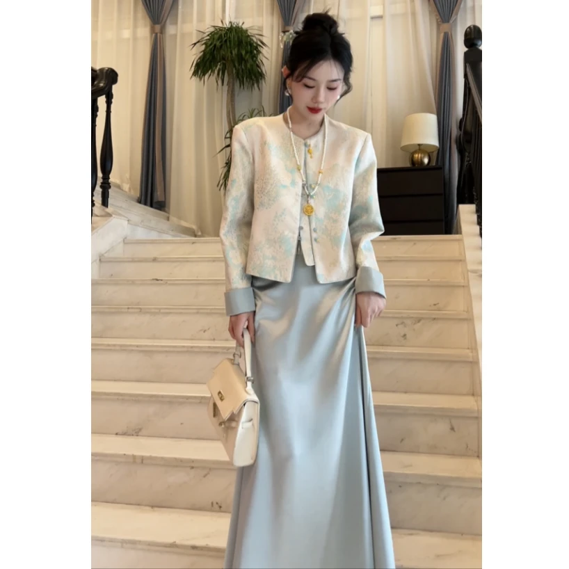 2025秋新款国风气质改良唐装新中式拼色宋锦提花盘扣外套女装